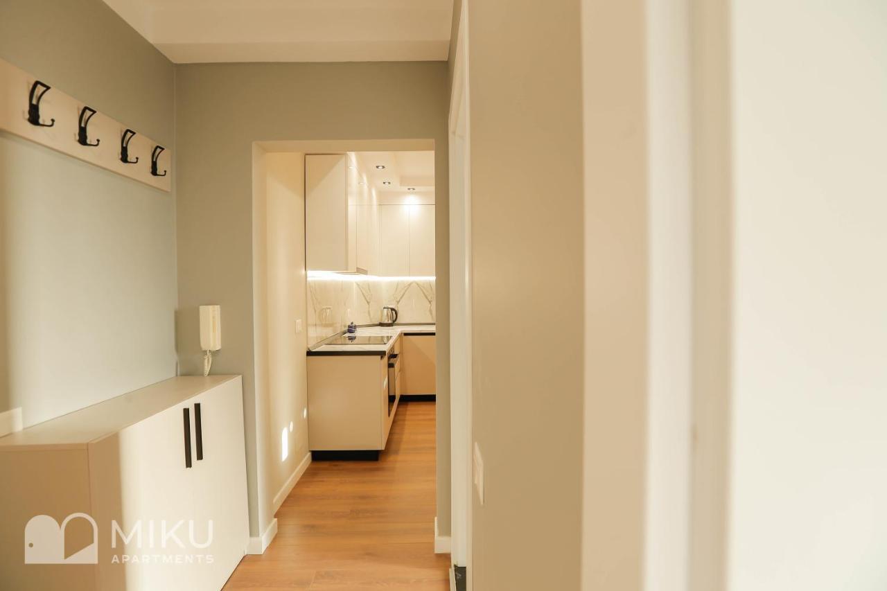 Miku Apartment Τίρανα Εξωτερικό φωτογραφία