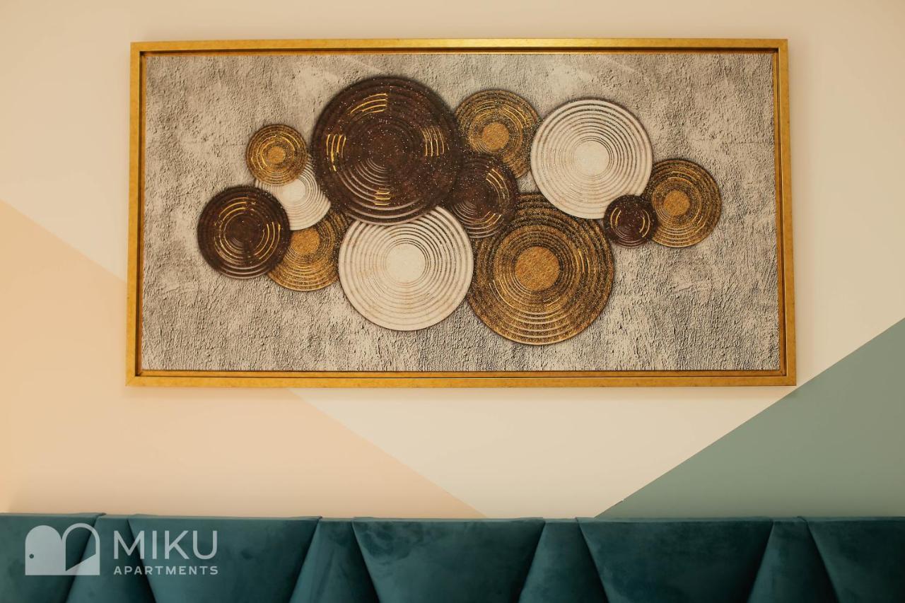 Miku Apartment Τίρανα Εξωτερικό φωτογραφία