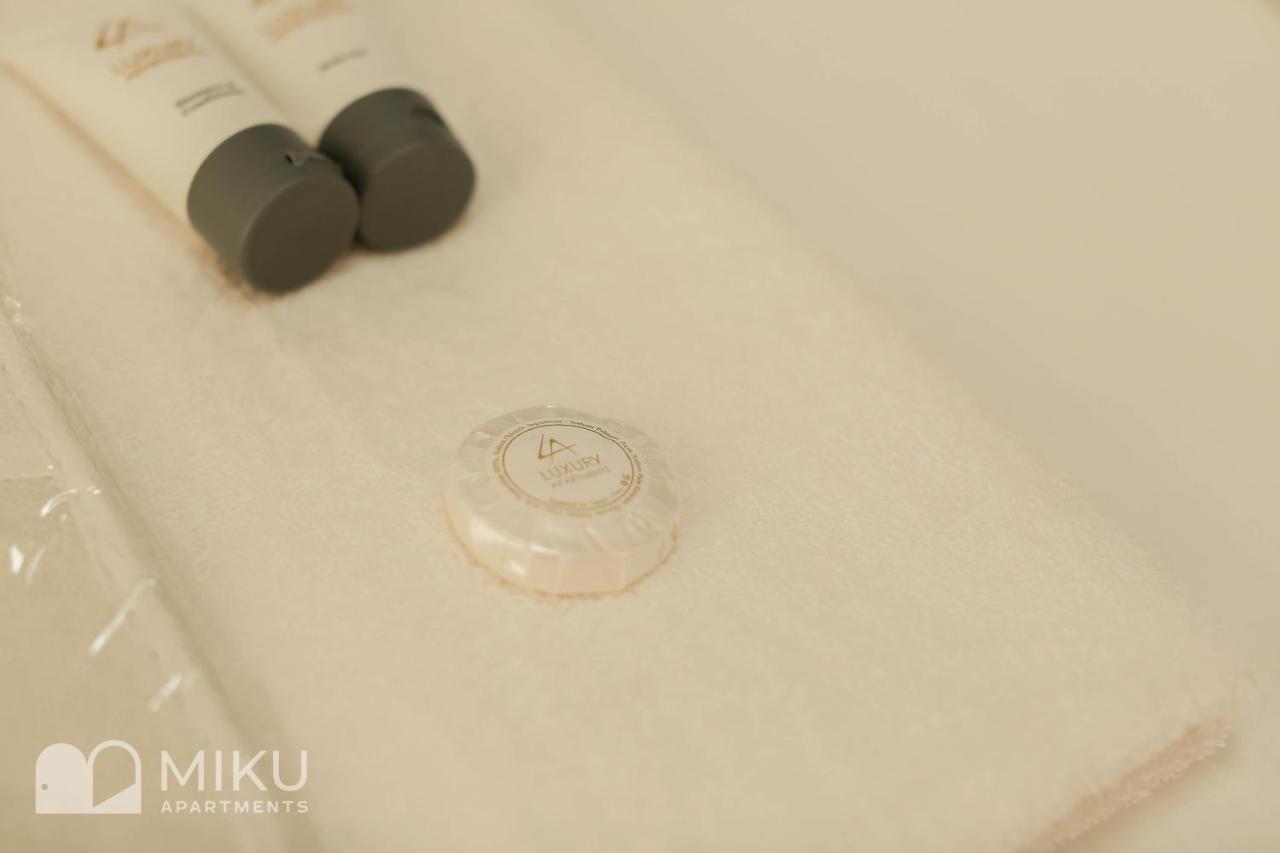 Miku Apartment Τίρανα Εξωτερικό φωτογραφία