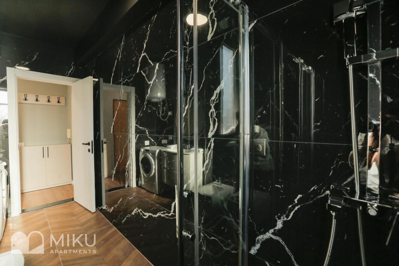 Miku Apartment Τίρανα Εξωτερικό φωτογραφία